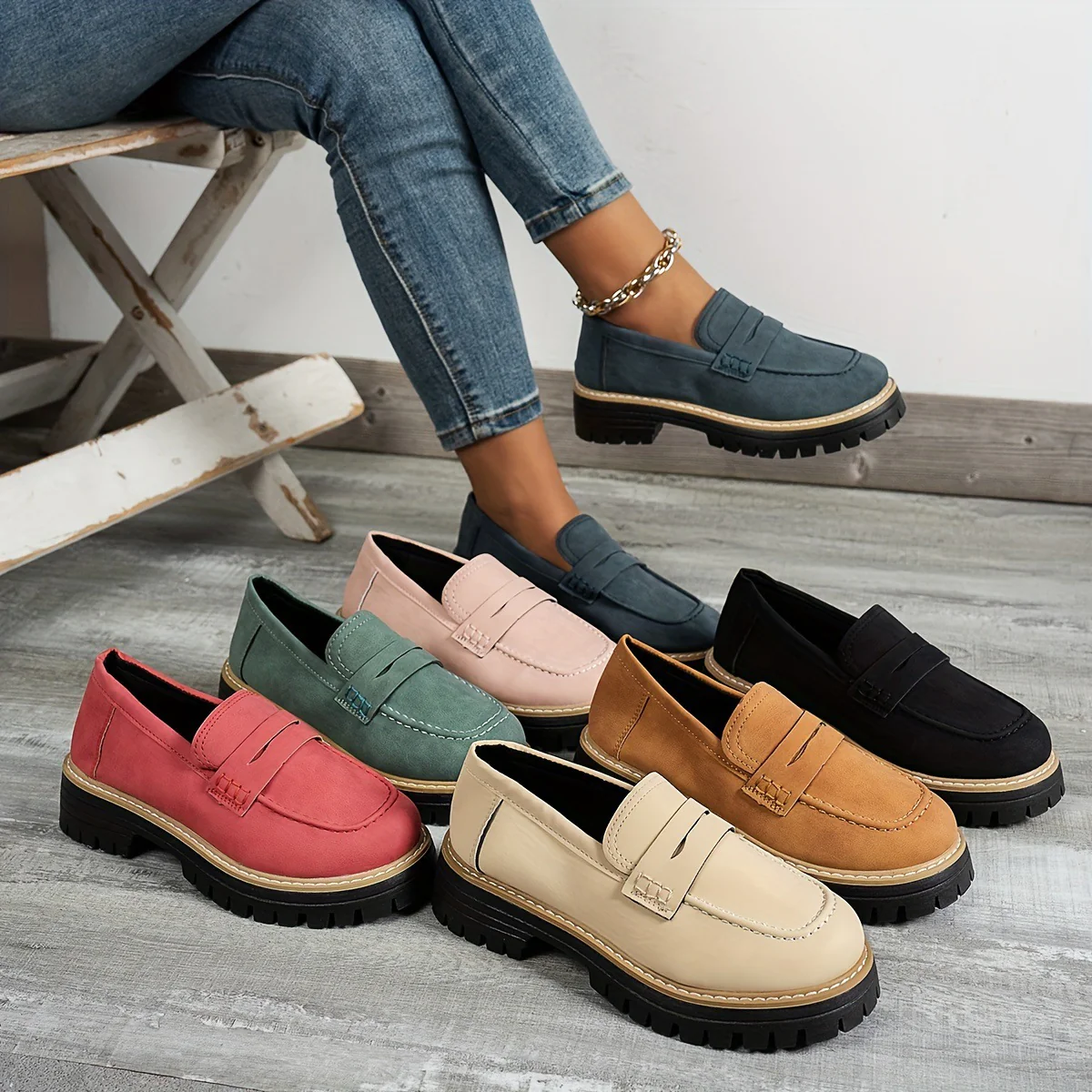 Women's Plus Size Casual Retro Suede Loafers with Chunky Heel Platform
