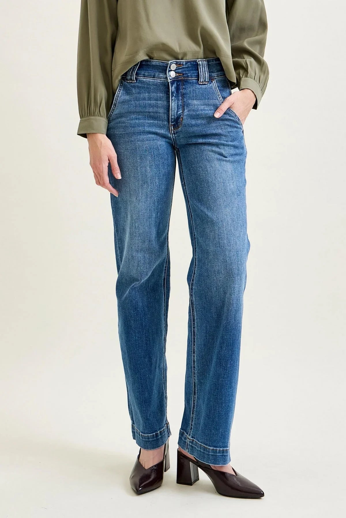 Women's High Waist Straight Leg Jeans